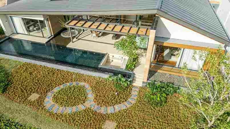 Brand-New Luxury Modern Pool Villa with Lake View | Prime Location in Phuket Located near Blue Tree, Phuket, Choeng Thale, Thalang, Phuket, 3 Bedrooms, 426 sqm, Villa For Sale, by Khun Joy, 500177725 - DDproperty.com