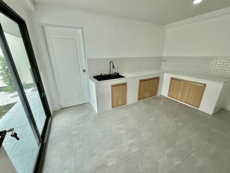 House Phatthanakan 2 Plus 1 bed / 3 bath, กรุงเทพ, ประเวศ, ประเวศ, กรุงเทพ, 300 ตร.ม., บ้านเดี่ยว ขาย, โดย PROPERTYSIGHTS REAL ESTATE, 500177736 - DDproperty.com