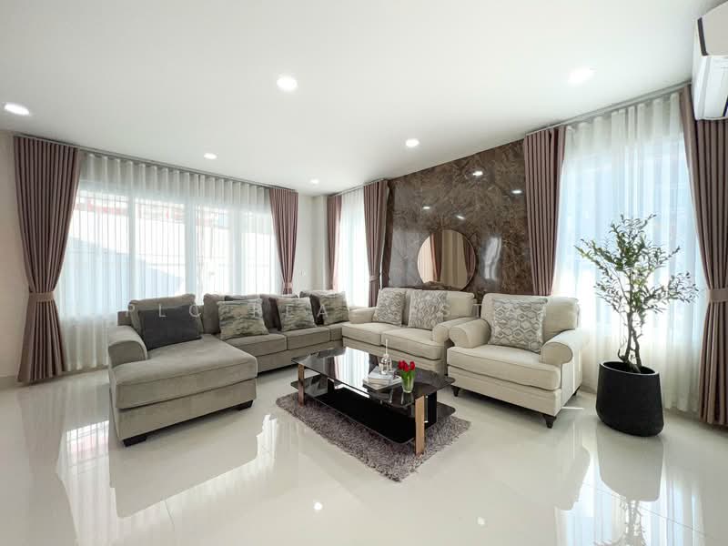 วิลล่าโมเดิร์น 4 ห้องนอนพร้อมสระว่ายน้ำส่วนตัว สยามคันทรีคลับ พัทยา, ชลบุรี, หนองปรือ, บางละมุง, ชลบุรี, 450 ตร.ม., วิลล่า ขาย, โดย PLC Real Estate, 500177780 - DDproperty.com