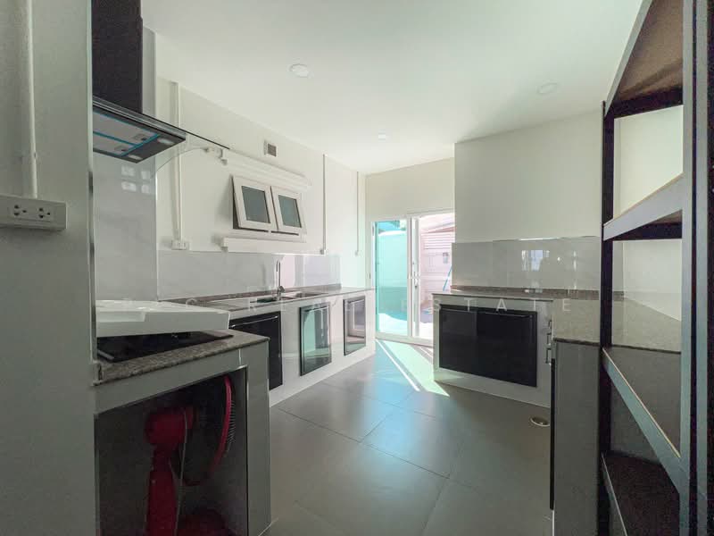 4 Bedroom Modern Pool Villa Siam Country Club Pattaya, Chon Buri (Pattaya), Nong Pru, Bang Lamung (Pattaya), Chon Buri (Pattaya), 4 Bedrooms, 450 sqm, Villa For Sale, by PLC Real Estate, 500177780 - DDproperty.com