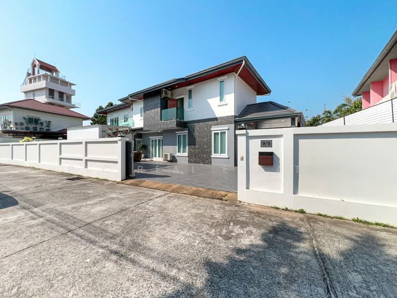 4 Bedroom Modern Pool Villa Siam Country Club Pattaya, Chon Buri (Pattaya), Nong Pru, Bang Lamung (Pattaya), Chon Buri (Pattaya), 4 Bedrooms, 450 sqm, Villa For Sale, by PLC Real Estate, 500177780 - DDproperty.com