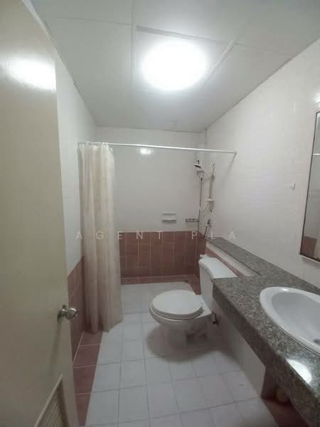 Baan Klang Muang Rama 9 Soi 43 : บ้านกลางเมือง พระราม 9 ซอย 43, Bangkok, Suan Luang, Suan Luang, Bangkok, 3 Bedrooms, 150 sqm, Townhouse For Rent, by Agent Pla, 500177793 - DDproperty.com