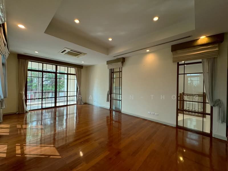 Corner detached house In the luxury project Ekkamai - Phra Khanong ** NO CO-AGENT **, Bangkok, สุขุมวิท, Khlong Tan Nua, Watthana, Bangkok, 4 Bedrooms, 450 sqm, Single Detached House For Rent, by Amornrat On-Thong, 500177794 - DDproperty.com