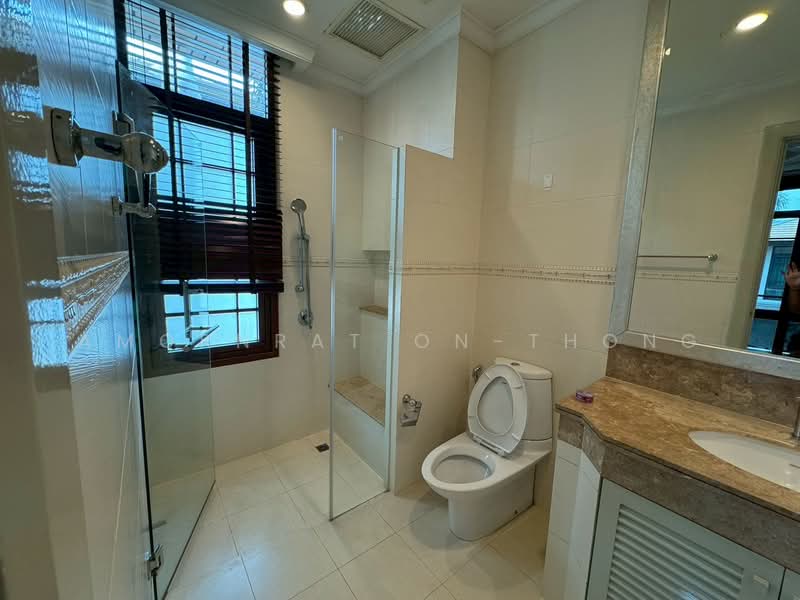 Corner detached house In the luxury project Ekkamai - Phra Khanong ** NO CO-AGENT **, Bangkok, สุขุมวิท, Khlong Tan Nua, Watthana, Bangkok, 4 Bedrooms, 450 sqm, Single Detached House For Rent, by Amornrat On-Thong, 500177794 - DDproperty.com