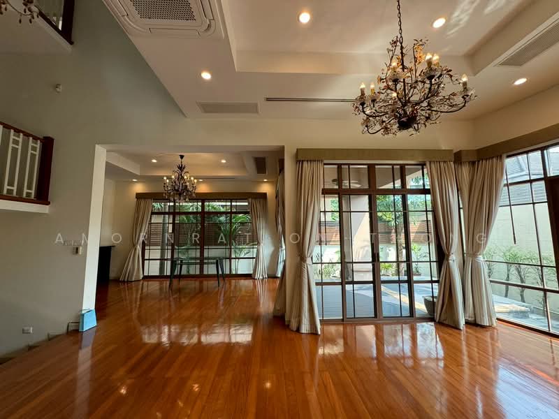 Corner detached house In the luxury project Ekkamai - Phra Khanong ** NO CO-AGENT **, Bangkok, สุขุมวิท, Khlong Tan Nua, Watthana, Bangkok, 4 Bedrooms, 450 sqm, Single Detached House For Rent, by Amornrat On-Thong, 500177794 - DDproperty.com