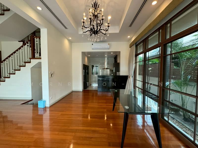 Corner detached house In the luxury project Ekkamai - Phra Khanong ** NO CO-AGENT **, Bangkok, สุขุมวิท, Khlong Tan Nua, Watthana, Bangkok, 4 Bedrooms, 450 sqm, Single Detached House For Rent, by Amornrat On-Thong, 500177794 - DDproperty.com