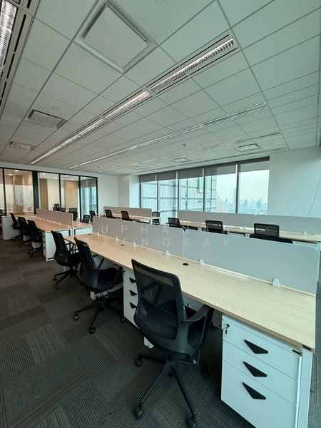 Fully furnished office For Rent BTS Ari 178 sqm, Bangkok, Phaya Thai, Phaya Thai, Bangkok, , 178 sqm, Office Space For Rent, by Suphanan Saengsak, 500177800 - DDproperty.com