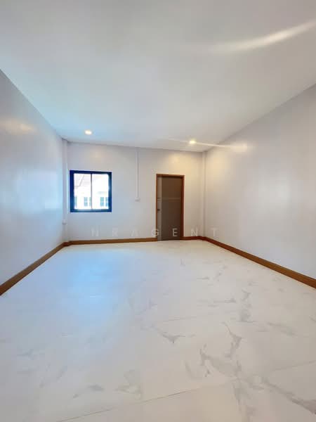 นันทนาการ์เด้น 2, Nonthaburi, Bang Rak Noi, Muang Nonthaburi, Nonthaburi, 2 Bedrooms, 175 sqm, Townhouse For Sale, by NRagent, 500177836 - DDproperty.com