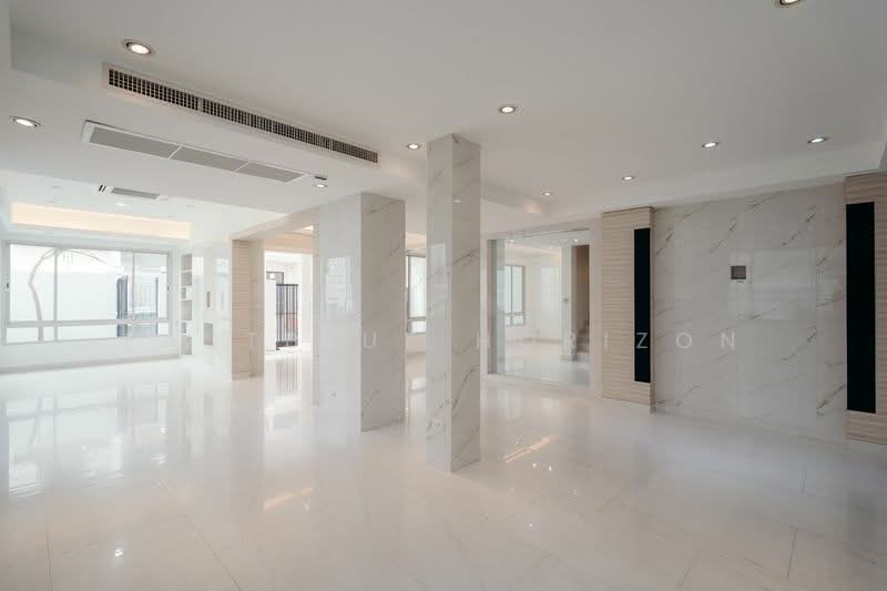 Townhouse Area Sukhumvit 15, กรุงเทพ, คลองเตยเหนือ, วัฒนา, กรุงเทพ, 440 ตร.ม., ทาวน์เฮ้าส์ ขาย, โดย Eastblue Horizon, 500177842 - DDproperty.com