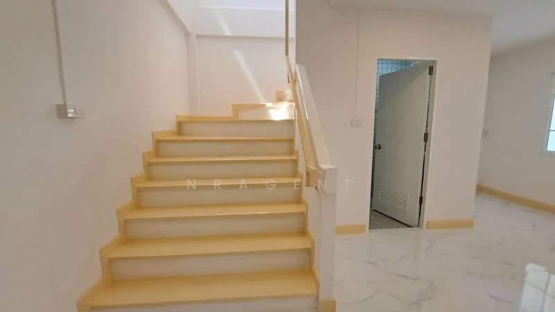 Baan Buathong 4 : บ้านบัวทอง 4, นนทบุรี, ถ.บ้านกล้วย-ไทรน้อย, พิมลราช, บางบัวทอง, นนทบุรี, 100 ตร.ม., ทาวน์เฮ้าส์ ขาย, โดย NRagent, 500177843 - DDproperty.com