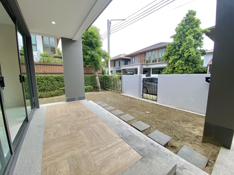 Burasiri Pattanakarn, Bangkok, New Pattanakarn Road, Prawet, Prawet, Bangkok, 4 Bedrooms, 210 sqm, Single Detached House For Sale, by Eastblue Horizon, 500177858 - DDproperty.com