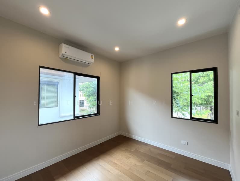 Burasiri Pattanakarn, Bangkok, New Pattanakarn Road, Prawet, Prawet, Bangkok, 4 Bedrooms, 210 sqm, Single Detached House For Sale, by Eastblue Horizon, 500177858 - DDproperty.com
