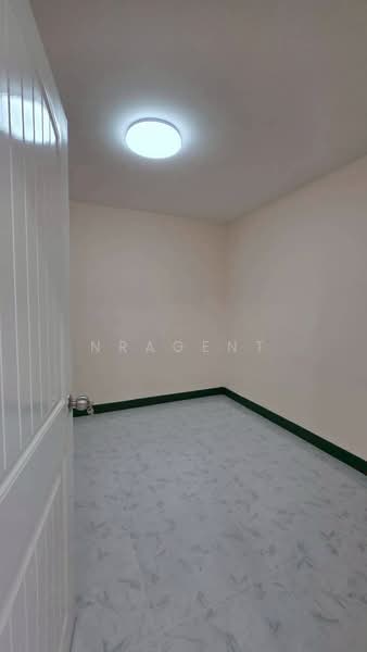 Baan Phrueksa 3 Bang Bua Thong, Nonthaburi, Soi Moobaan Phrueksa 3, Bang Khu Rat, Bang Bua Thong, Nonthaburi, 3 Bedrooms, 80 sqm, Townhouse For Sale, by NRagent, 500177862 - DDproperty.com