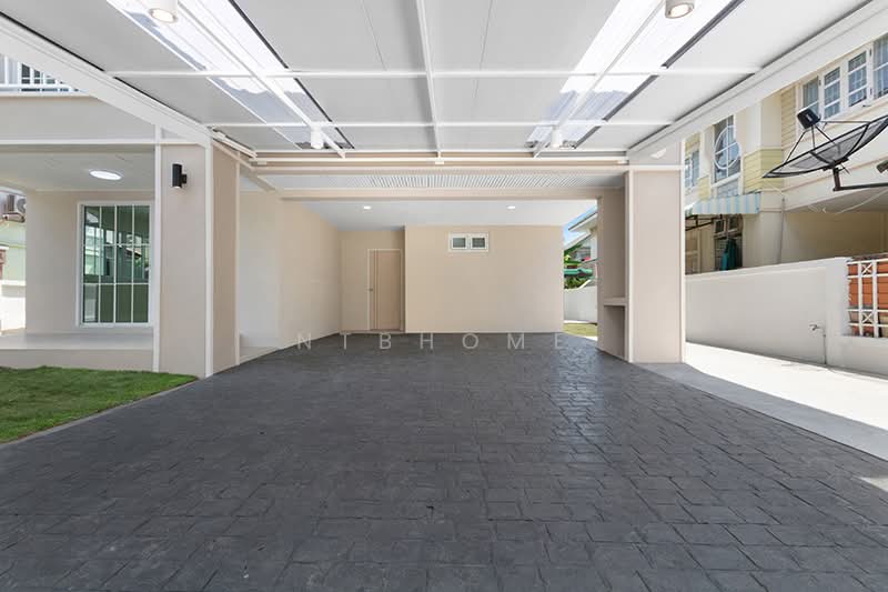 For Sale - The Emerald Garden & Sport Club, Nonthaburi