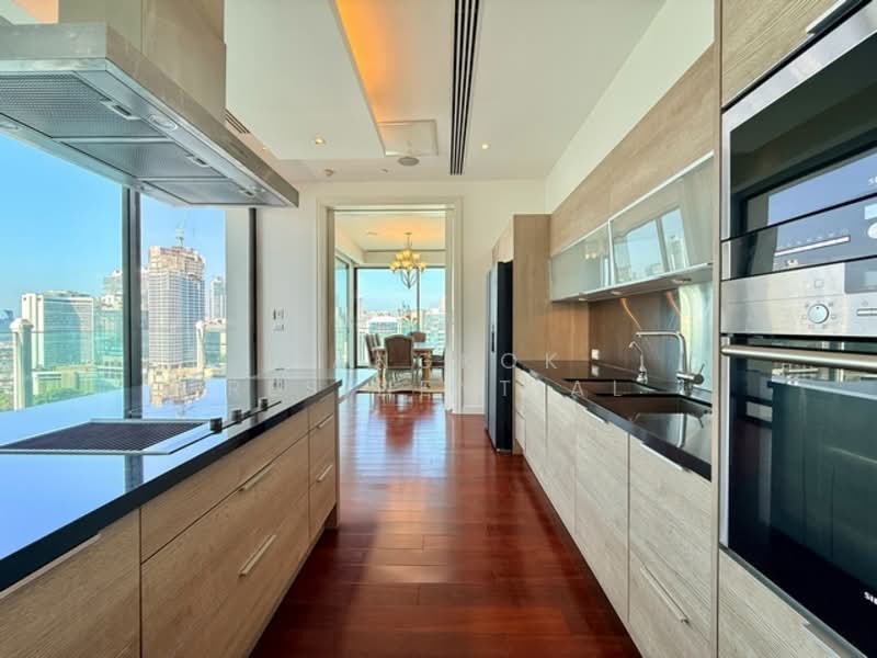 Le Raffine Sukhumvit 39, Bangkok, Soi Sukhumvit 39, Khlong Tan Nua, Watthana, Bangkok, 3 Bedrooms, 360 sqm, Condo For Rent, by Bangkok Residential, 500177880 - DDproperty.com