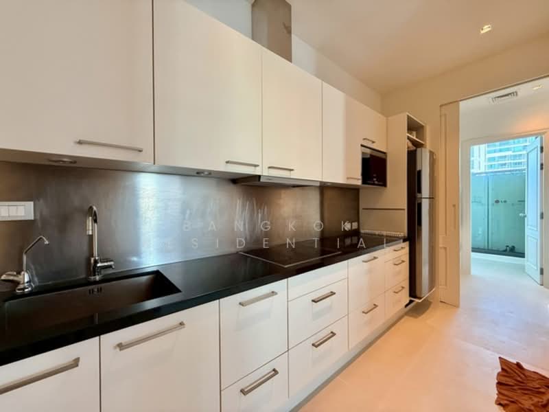 Le Raffine Sukhumvit 39, Bangkok, Soi Sukhumvit 39, Khlong Tan Nua, Watthana, Bangkok, 3 Bedrooms, 360 sqm, Condo For Rent, by Bangkok Residential, 500177880 - DDproperty.com