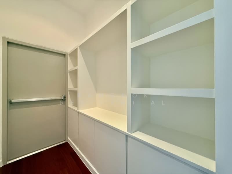 Le Raffine Sukhumvit 39, Bangkok, Soi Sukhumvit 39, Khlong Tan Nua, Watthana, Bangkok, 3 Bedrooms, 360 sqm, Condo For Rent, by Bangkok Residential, 500177880 - DDproperty.com