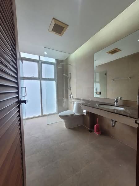 The Prime 11, Bangkok, 29 Soi Sukhumvit 11, Khlongtoei Nua, Watthana, Bangkok, 4 Bedrooms, 177 sqm, Condo For Sale, by Connex Property, 500177881 - DDproperty.com