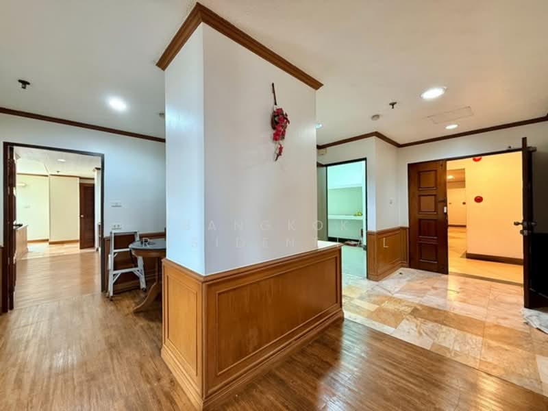 Fifty Fifth Tower, Bangkok, 84 Soi Sukhumvit 55, Sukhumvit Road, Khlong Tan Nua, Watthana, Bangkok, 3 Bedrooms, 275 sqm, Condo For Rent, by Bangkok Residential, 500177901 - DDproperty.com