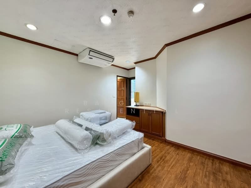 Fifty Fifth Tower, Bangkok, 84 Soi Sukhumvit 55, Sukhumvit Road, Khlong Tan Nua, Watthana, Bangkok, 3 Bedrooms, 275 sqm, Condo For Rent, by Bangkok Residential, 500177901 - DDproperty.com