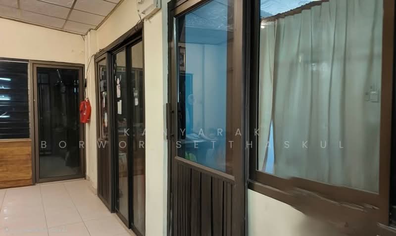 บ้าน ลาดพร้าว 71, Bangkok, Lat Phrao, Lat Phrao, Bangkok, 4 Bedrooms, 183 sqm, Single Detached House For Sale, by Kanyarak Borwornsetthaskul, 500177914 - DDproperty.com