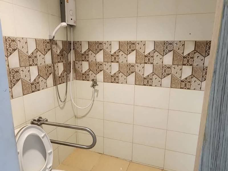 For rent: Corner house, Senanikom 1, home office near Kasetsart University., Bangkok, Chan Kasem, Chatuchak, Bangkok, , 200 sqm, Office Space For Rent, by Tida phanthonglarptawee, 500177921 - DDproperty.com