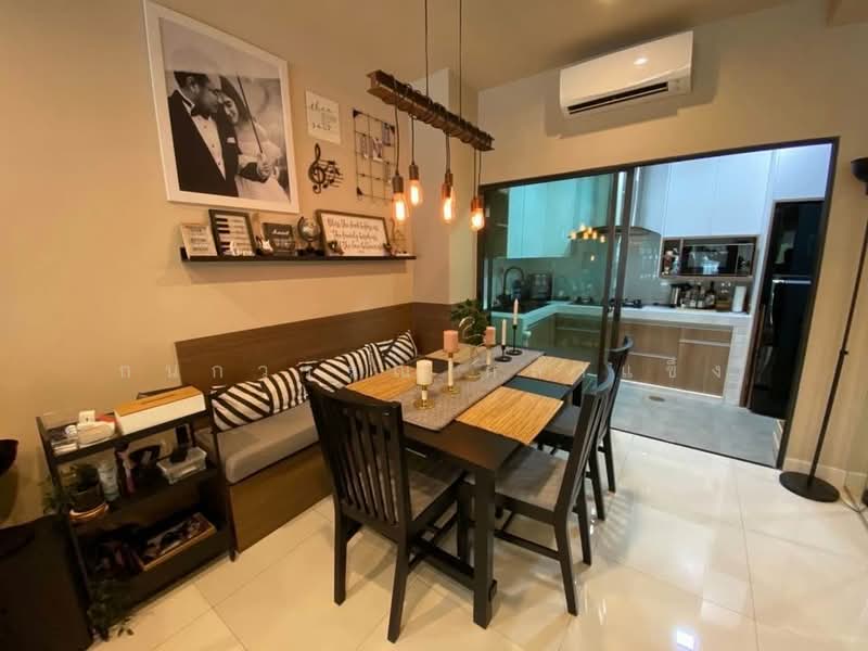 Baan Klang Muang Rama 9-Krungthep Kreetha, Bangkok, Soi Kanchanaphisek 23, Saphan Sung, Saphan Sung, Bangkok, 2 Bedrooms, 152 sqm, Townhouse For Rent, by Kanokwan Klakhaeng, 500177922 - DDproperty.com