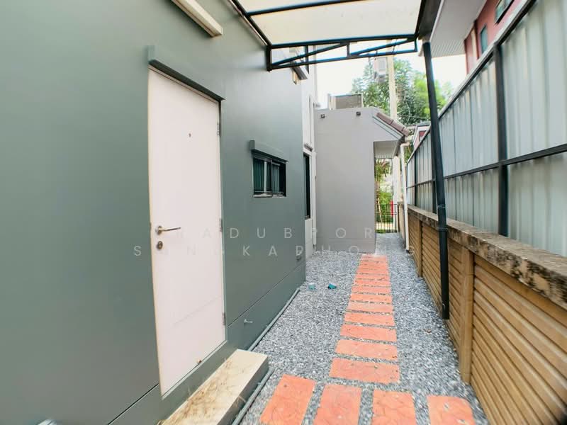 Burasiri Rangsit, Pathum Thani, Rangsit-Pathum Thani Road, Suan Pring Thai, Muang Pathum Thani, Pathum Thani, 3 Bedrooms, 163 sqm, Single Detached House For Sale, by PRADUBPORN SANGKAPHONG, 500177946 - DDproperty.com