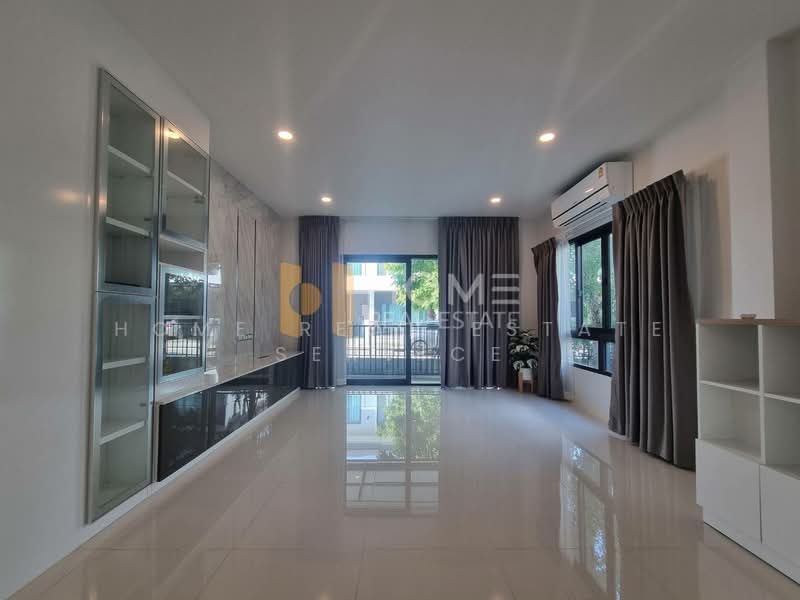 Centro Ratchaphruek-Suanphak 3, Nonthaburi, Bangkruai Jongtanom, Bang Kruai, Bang Kruai, Nonthaburi, 4 Bedrooms, 252 sqm, Single Detached House For Sale, by HOME Real Estate Service, 500177961 - DDproperty.com