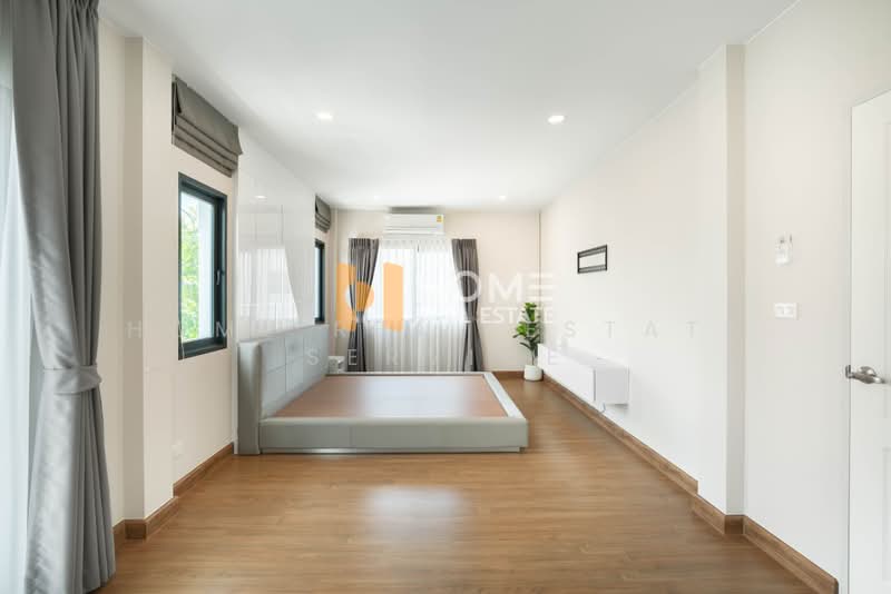 Centro Ratchaphruek-Suanphak 3, Nonthaburi, Bangkruai Jongtanom, Bang Kruai, Bang Kruai, Nonthaburi, 4 Bedrooms, 252 sqm, Single Detached House For Sale, by HOME Real Estate Service, 500177961 - DDproperty.com