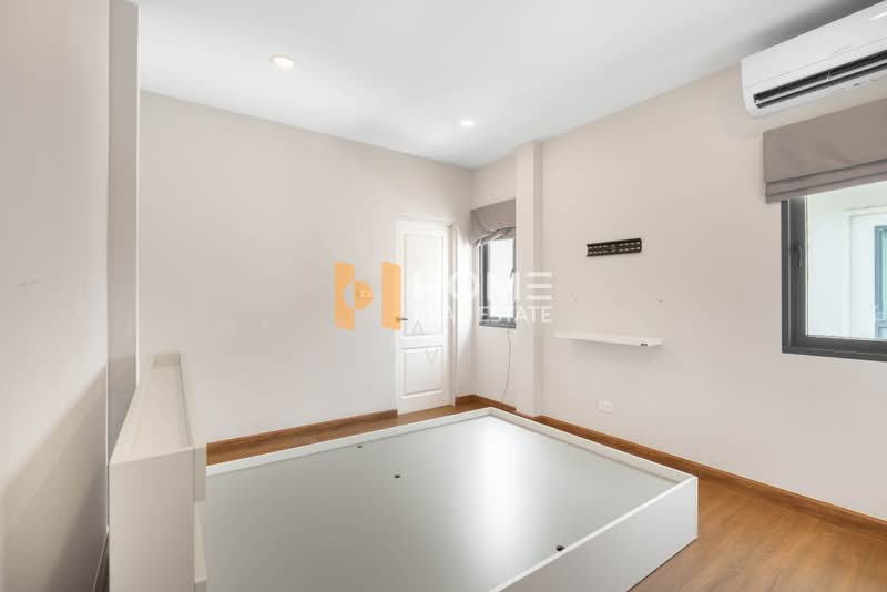 Centro Ratchaphruek-Suanphak 3, Nonthaburi, Bangkruai Jongtanom, Bang Kruai, Bang Kruai, Nonthaburi, 4 Bedrooms, 252 sqm, Single Detached House For Sale, by HOME Real Estate Service, 500177961 - DDproperty.com