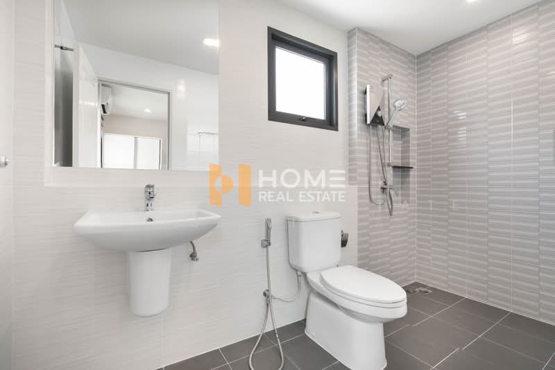 Centro Ratchaphruek-Suanphak 3, Nonthaburi, Bangkruai Jongtanom, Bang Kruai, Bang Kruai, Nonthaburi, 4 Bedrooms, 252 sqm, Single Detached House For Sale, by HOME Real Estate Service, 500177961 - DDproperty.com
