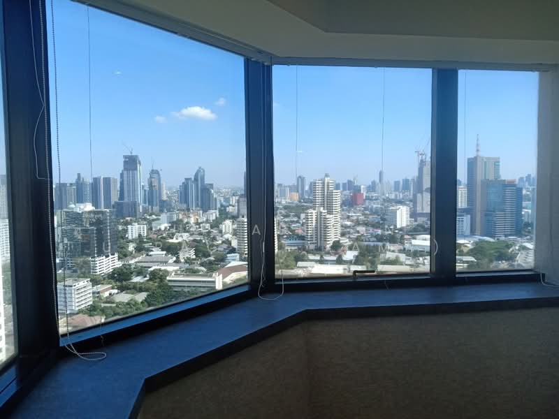 President Park Sukhumvit 24, Bangkok, 99 Sukhumvit 24 Alley, Khlongtoei Nua, Watthana, Bangkok, 3 Bedrooms, 260 sqm, Condo For Rent, by Juthabhorn Uppachit (Amy), 500177964 - DDproperty.com