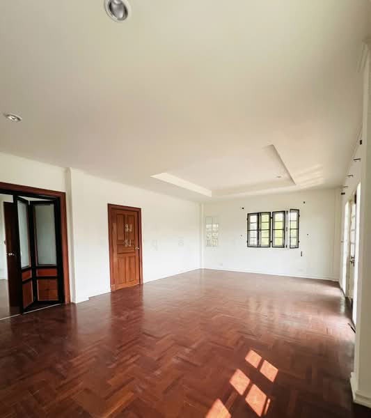 บ้านเดี่ยวสนามบินน้ำ 52, Nonthaburi, Tha-Sai, Muang Nonthaburi, Nonthaburi, 3 Bedrooms, 300 sqm, Single Detached House For Rent, by พิมพ์ภัทรา แจ่มอุลิตรัตน, 500177991 - DDproperty.com