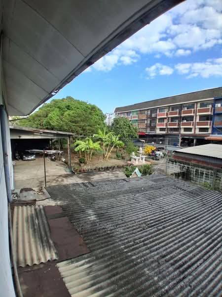 ขาย - ขายบ้านพร้อมที่ดิน ถนนสายลวด ปากน้ำ 574 ตรว. ราคา 150,000 บาท/ ตรว., สมุทรปราการ