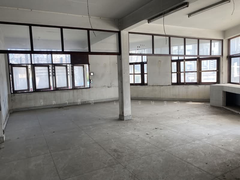 ตึก 6 ชั้น MRT สามย่าน พระราม4 สะพานเหลือง จุฬา, กรุงเทพ, พระรามที่4, มหาพฤฒาราม, บางรัก, กรุงเทพ, 450 ตร.ม., ตึกแถว-อาคารพาณิชย์ ขาย, โดย วิลาสินี เศรษฐกุล, 500178006 - DDproperty.com