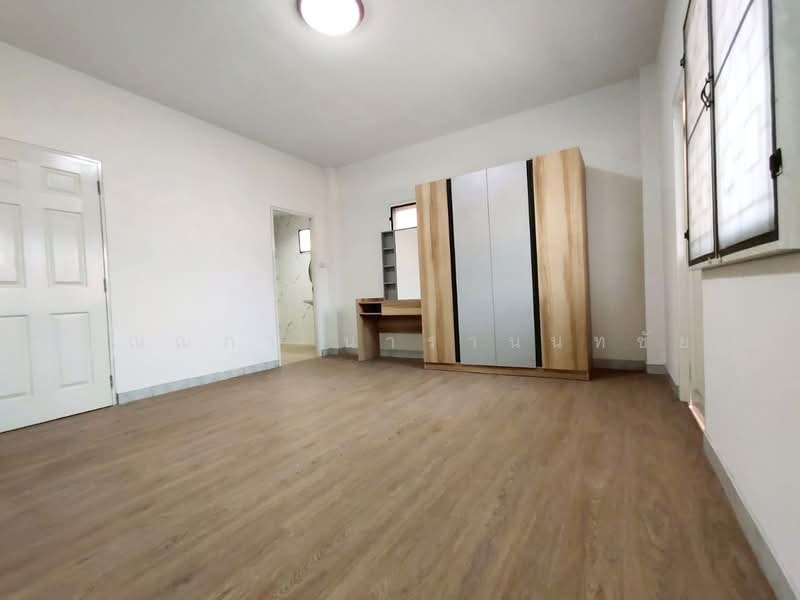 หมู่บ้านเฟื่องฟ้าวิลล่า 9 เฟส 4, สมุทรปราการ, เทพารักษ์, แพรกษาใหม่, เมืองสมุทรปราการ, สมุทรปราการ, 140 ตร.ม., บ้านเดี่ยว ขาย, โดย ปุณณภา นารานนทชัย, 500178017 - DDproperty.com