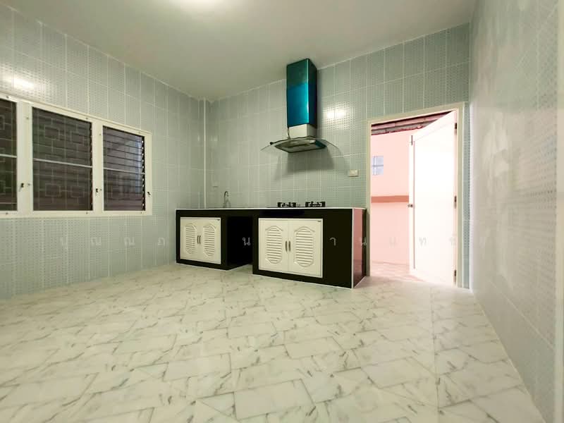 หมู่บ้านเฟื่องฟ้าวิลล่า 9 เฟส 4, Samut Prakan, เทพารักษ์, Phreak Sa Mai, Muang Samut Prakarn, Samut Prakan, 3 Bedrooms, 140 sqm, Single Detached House For Sale, by ปุณณภา นารานนทชัย, 500178017 - DDproperty.com