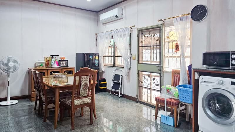 Ketnuti Chermine Village Lat Phrao 87, Bangkok, ลาดพร้าว 87, Khlong Chan, Bang Kapi, Bangkok, 6 Bedrooms, 250 sqm, Townhouse For Sale, by พิสุทธิ์ ปัญจนันท, 500178045 - DDproperty.com