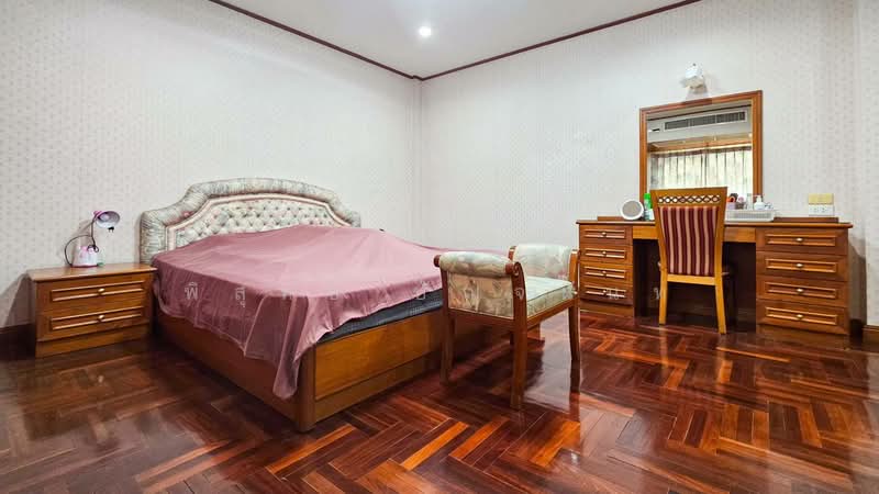 Ketnuti Chermine Village Lat Phrao 87, Bangkok, ลาดพร้าว 87, Khlong Chan, Bang Kapi, Bangkok, 6 Bedrooms, 250 sqm, Townhouse For Sale, by พิสุทธิ์ ปัญจนันท, 500178045 - DDproperty.com