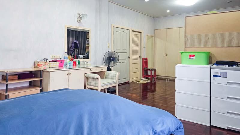 Ketnuti Chermine Village Lat Phrao 87, Bangkok, ลาดพร้าว 87, Khlong Chan, Bang Kapi, Bangkok, 6 Bedrooms, 250 sqm, Townhouse For Sale, by พิสุทธิ์ ปัญจนันท, 500178045 - DDproperty.com