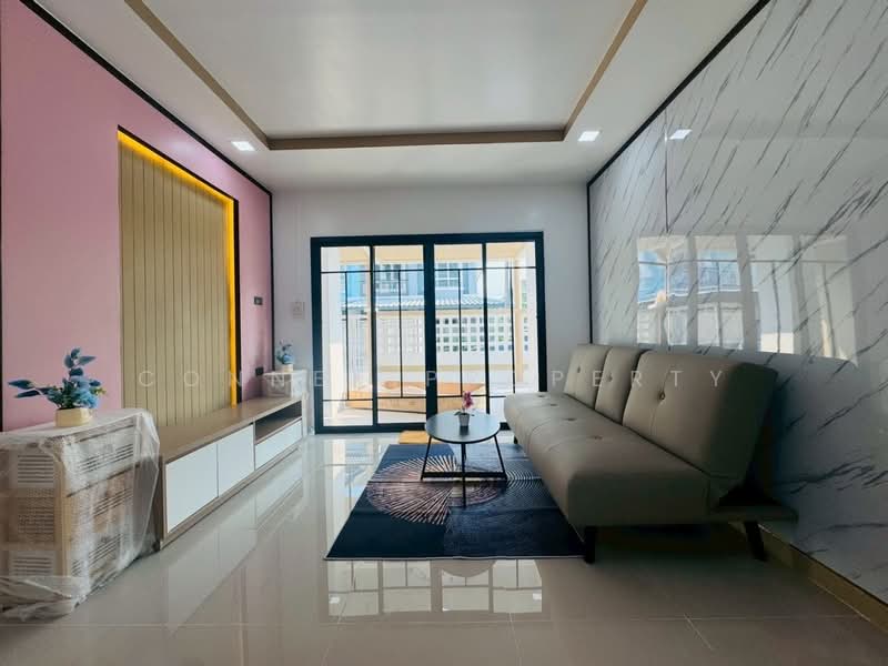 Baanpruksa Latkrabang Chalongkrung, Bangkok, Soi Sangkha Pracha, Lam Phak Chi, Nong Chok, Bangkok, 4 Bedrooms, 125 sqm, Townhouse For Sale, by Connex Property, 500178046 - DDproperty.com