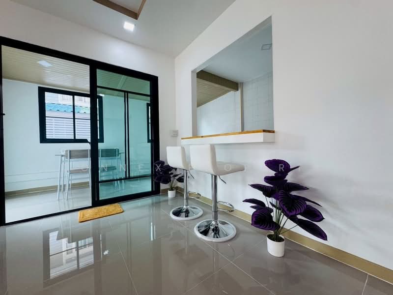 Baanpruksa Latkrabang Chalongkrung, Bangkok, Soi Sangkha Pracha, Lam Phak Chi, Nong Chok, Bangkok, 4 Bedrooms, 125 sqm, Townhouse For Sale, by Connex Property, 500178046 - DDproperty.com