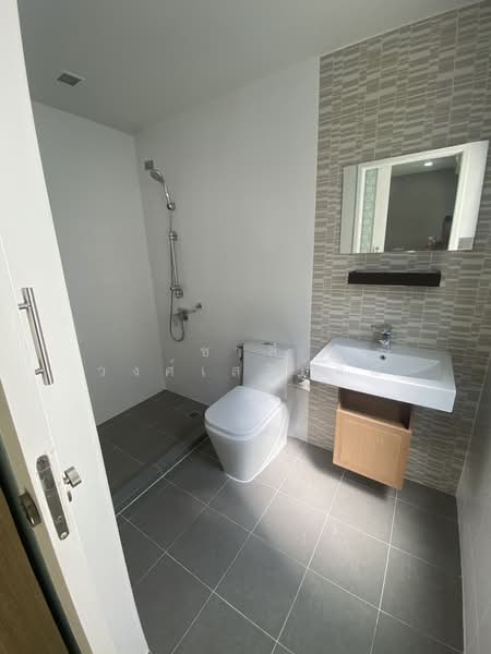 Plex Bangna, Samut Prakan, 90/239 Burapha Withi Expressway, Bang Kaeo, Bang Plee, Samut Prakan, 3 Bedrooms, 190 sqm, Townhouse For Rent, by Charlie wongsermsin, 500178050 - DDproperty.com