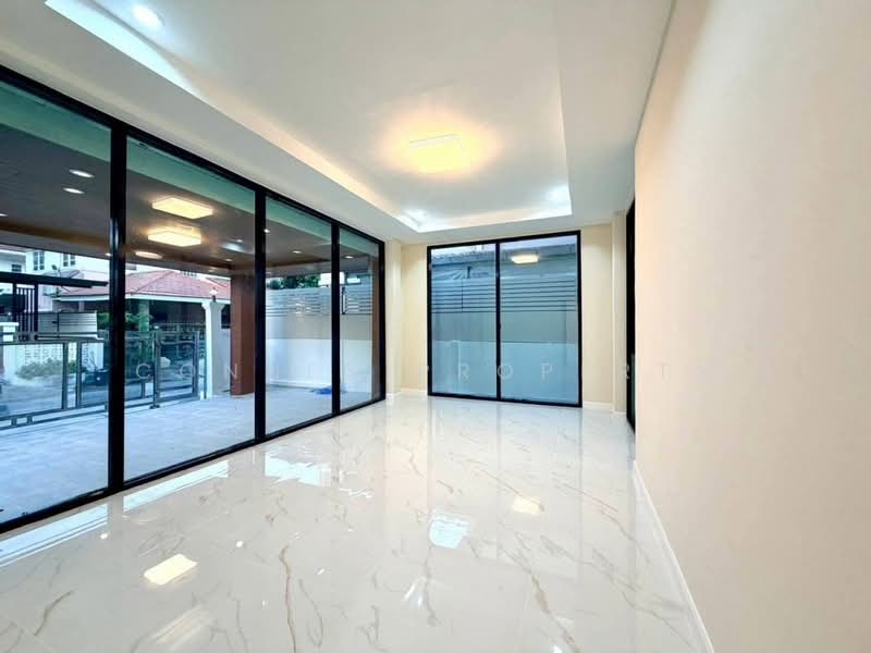 Lalin In the park Srinakarin - Teparak, Samut Prakan, Srinakarin-Theparak Road, Bang Mueng, Muang Samut Prakarn, Samut Prakan, 5 Bedrooms, 190 sqm, Single Detached House For Sale, by Connex Property, 500178052 - DDproperty.com