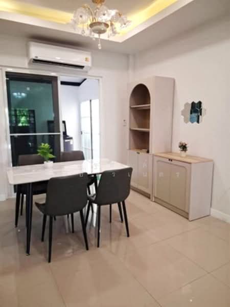 Casa Ville Watcharapon-Sukhapibarn 5, Bangkok, Sukhaphiban 5 Road, O-Ngoen, Sai Mai, Bangkok, 4 Bedrooms, 250 sqm, Single Detached House For Rent, by นัฐพงค์ มณีอัครเนตร, 500178062 - DDproperty.com