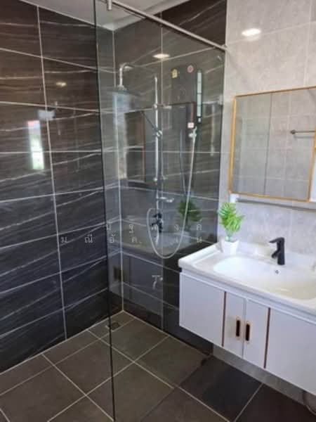 Casa Ville Watcharapon-Sukhapibarn 5 : คาซ่า วิลล์ วัชรพล-สุขาภิบาล 5, กรุงเทพ, ถนนสุขาภิบาล 5, ออเงิน, สายไหม, กรุงเทพ, 250 ตร.ม., บ้านเดี่ยว ให้เช่า, โดย นัฐพงค์ มณีอัครเนตร, 500178062 - DDproperty.com