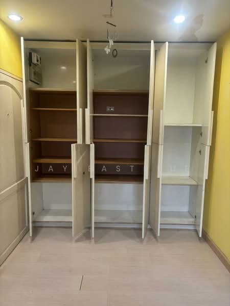 Baan Suanthon Ratchada, Bangkok, 60 Chuea Phloeng 2 Alley, Jom Phon, Chatuchak, Bangkok, 2 Bedrooms, 85 sqm, Condo For Sale, by Jay Eastblue, 500178065 - DDproperty.com