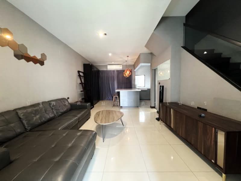 Landmark Ekamai-Ramindra : แลนด์มาร์ค เอกมัย-รามอินทรา, กรุงเทพ, ถนนสุคนธสวัสดิ์, ลาดพร้าว, ลาดพร้าว, กรุงเทพ, 200 ตร.ม., ทาวน์เฮ้าส์ ให้เช่า, โดย นัฐพงค์ มณีอัครเนตร, 500178072 - DDproperty.com