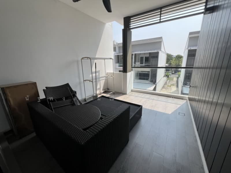 Landmark Ekamai-Ramindra, Bangkok, Sukhonthasawat Road, Lat Phrao, Lat Phrao, Bangkok, 3 Bedrooms, 200 sqm, Townhouse For Rent, by นัฐพงค์ มณีอัครเนตร, 500178072 - DDproperty.com